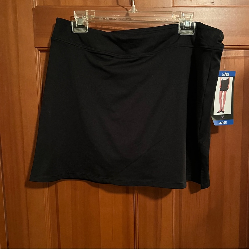 NWT Black Tranquility Skort